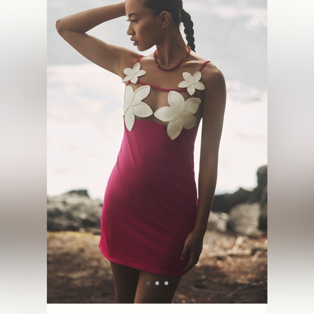 Elegant Pink Floral Mini Dress